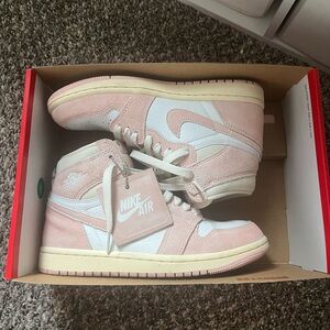 Jordan 1 Retro High Pink